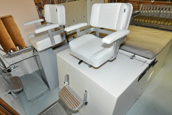 Dorsey Dee 32ft Holland Yacht For Sale