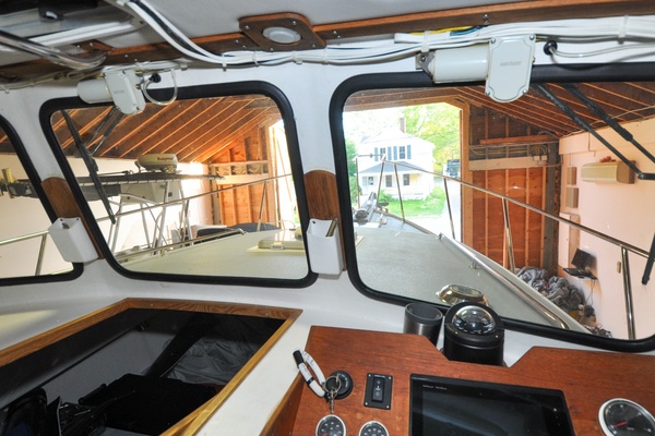 Dorsey Dee 32ft Holland Yacht For Sale