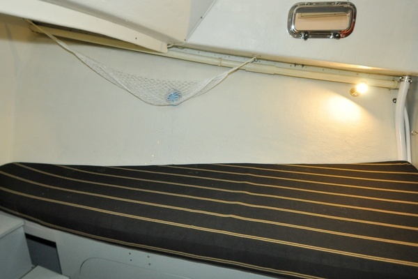 Holland 32 Yacht For Sale
