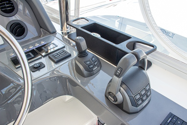 Legacy G2 46ft Riviera Yacht For Sale