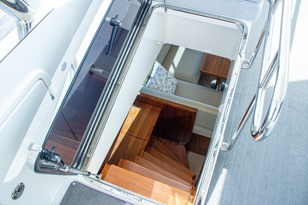 Legacy G2 46ft Riviera Yacht For Sale