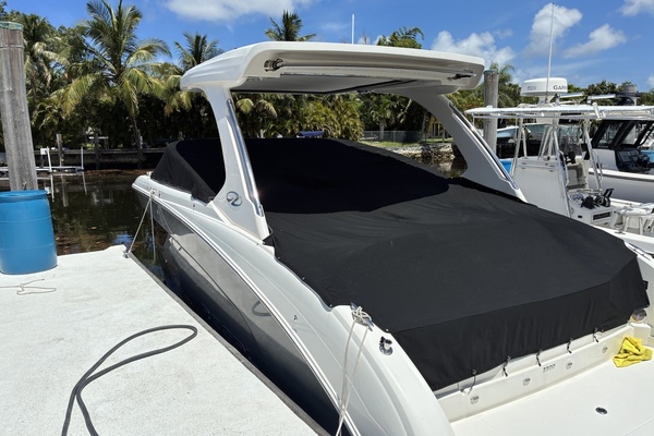 34ft Regal Yacht For Sale