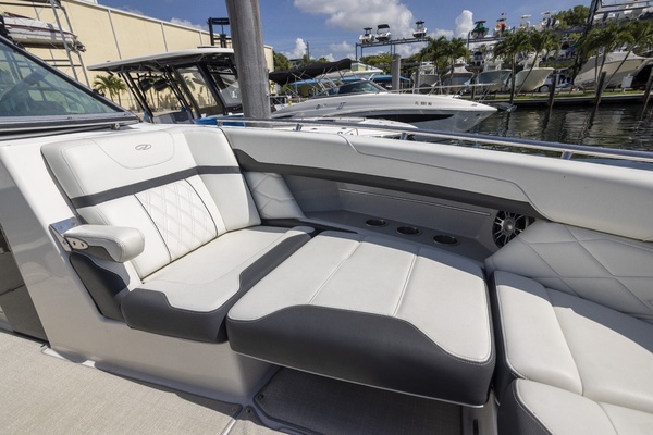 Regal  Yacht For Sale