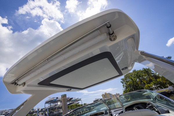 34ft Regal Yacht For Sale