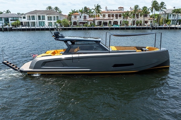 2023 Vanquish Yachts 45