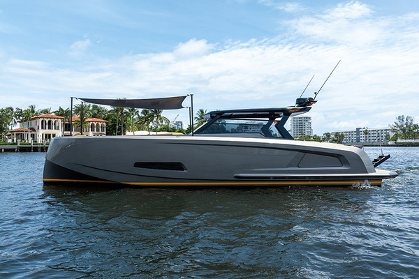 Vanquish Yachts VQ45 Yacht For Sale