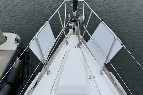 Vesper 42ft Beneteau Yacht For Sale
