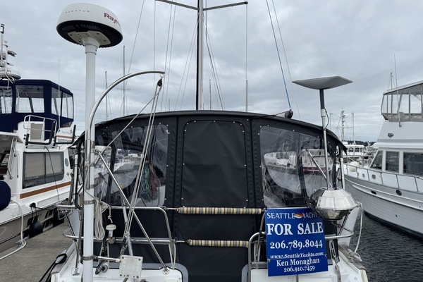 Beneteau 423 Yacht For Sale