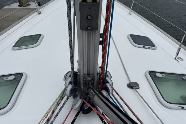 Vesper 42ft Beneteau Yacht For Sale