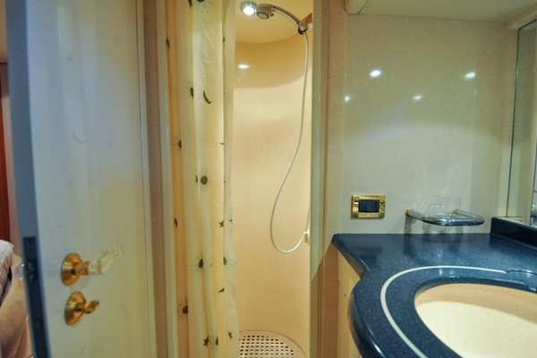 1996 Azimut 54