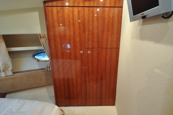 1996 Azimut 54