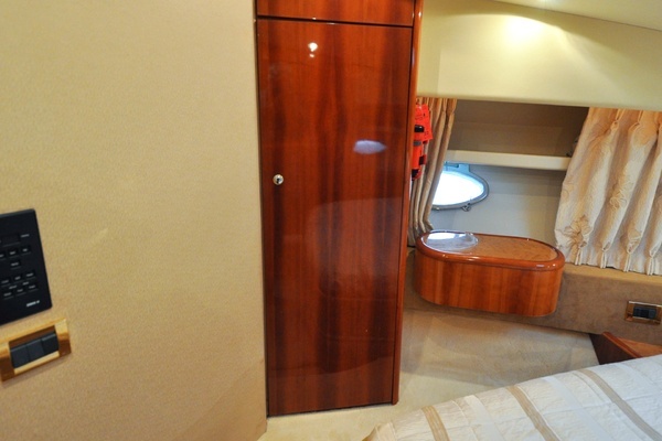 1996 Azimut 54