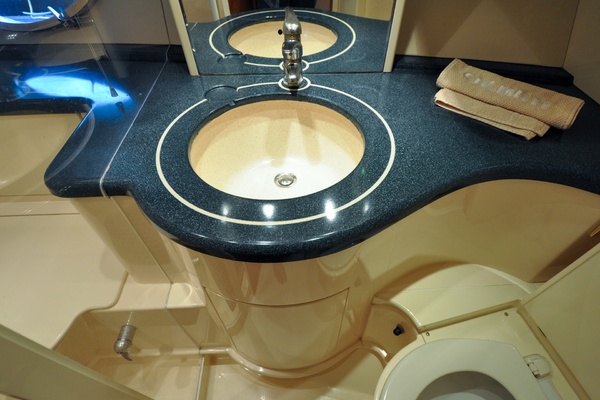 Calmati 54ft Azimut Yacht For Sale