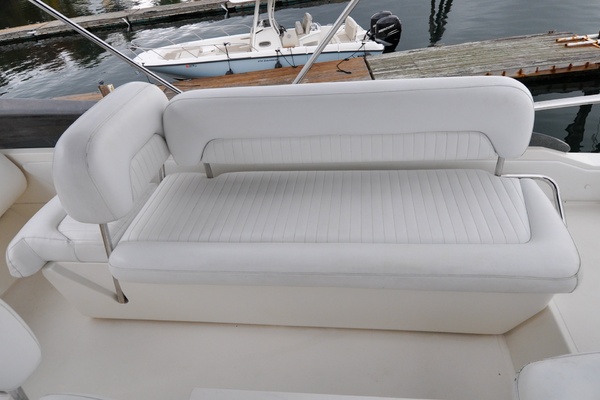Calmati 54ft Azimut Yacht For Sale