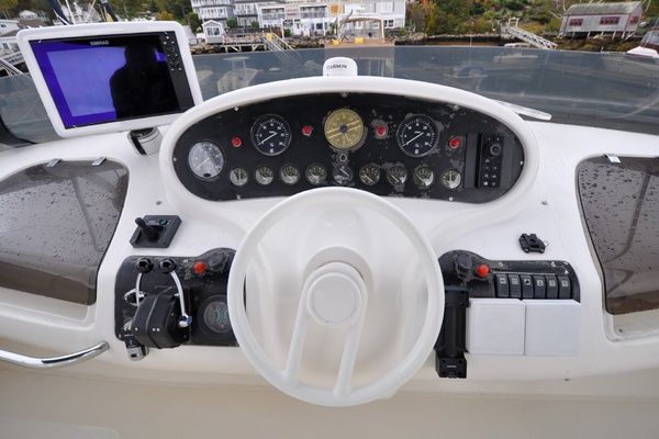 Calmati 54ft Azimut Yacht For Sale