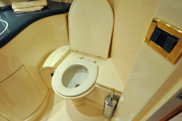 1996 Azimut 54