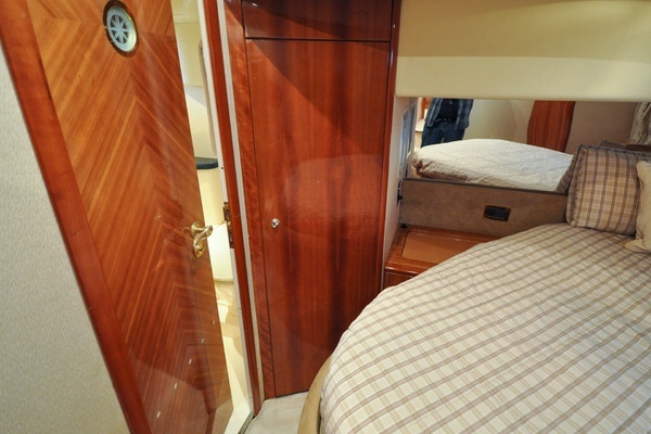 1996 Azimut 54