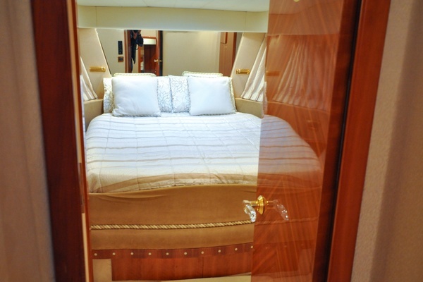 1996 Azimut 54