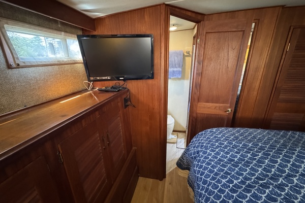 Fortunate Son 44ft Viking Yacht For Sale
