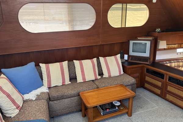 Fortunate Son 44ft Viking Yacht For Sale