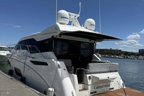 46FT (14.22M) SEA RAY