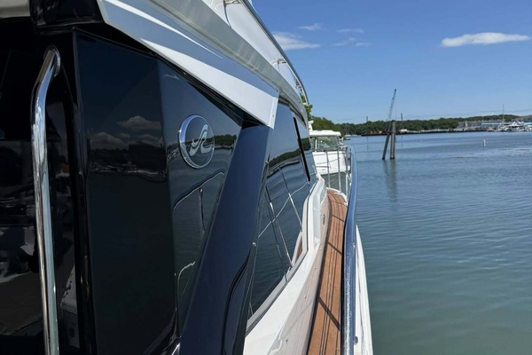 40ft Sea Ray Yacht For Sale