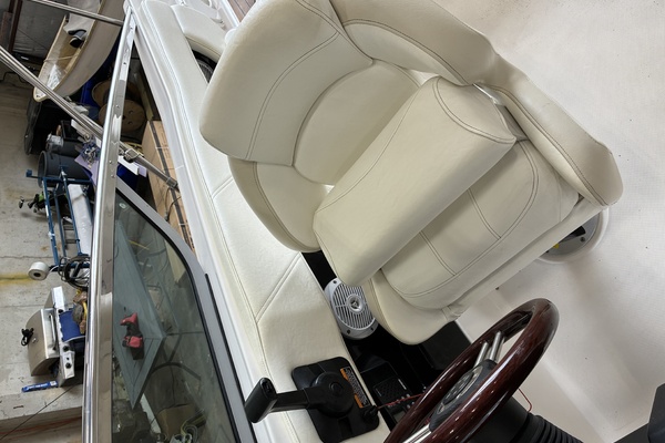 25ft Regal Yacht For Sale