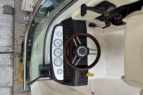 25ft Regal Yacht For Sale
