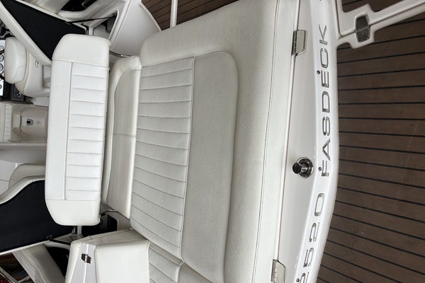 25ft Regal Yacht For Sale