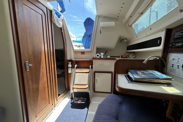 DRAGON FLY 28ft Catalina Yacht For Sale