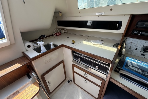 DRAGON FLY 28ft Catalina Yacht For Sale