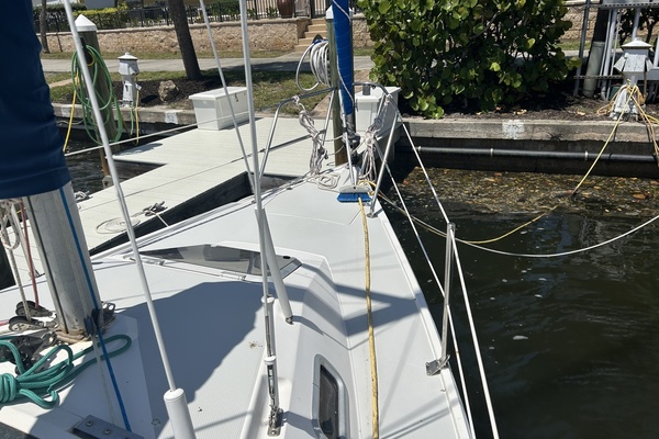 DRAGON FLY 28ft Catalina Yacht For Sale