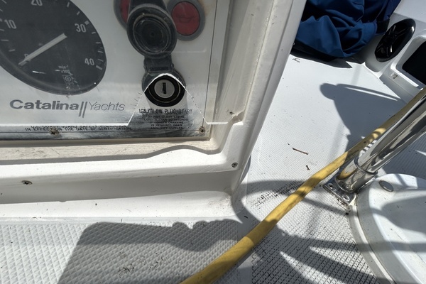 DRAGON FLY 28ft Catalina Yacht For Sale