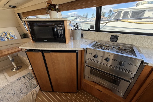 Luna Sea II 41ft Meridian Yacht For Sale