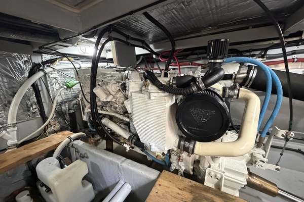 Luna Sea II 41ft Meridian Yacht For Sale