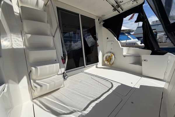 Luna Sea II 41ft Meridian Yacht For Sale