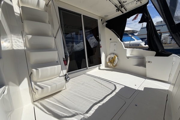 2004 Meridian 41