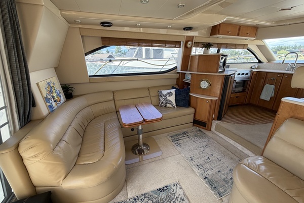 2004 Meridian 41