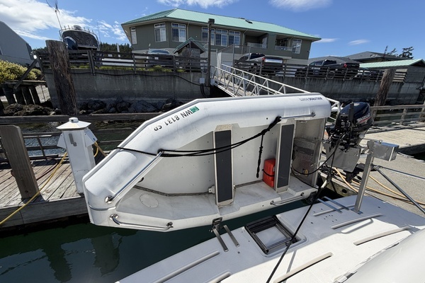 2004 Meridian 41