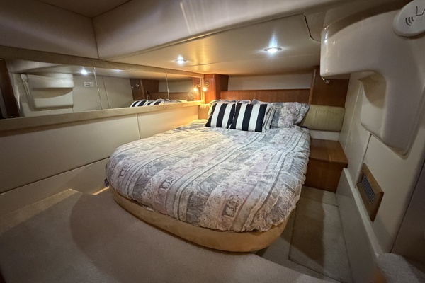 Luna Sea II 41ft Meridian Yacht For Sale