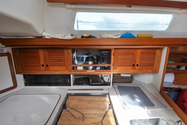 Kanga 42ft Catalina Yacht For Sale