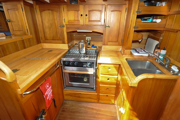 Destiny 49ft Custom Yacht For Sale