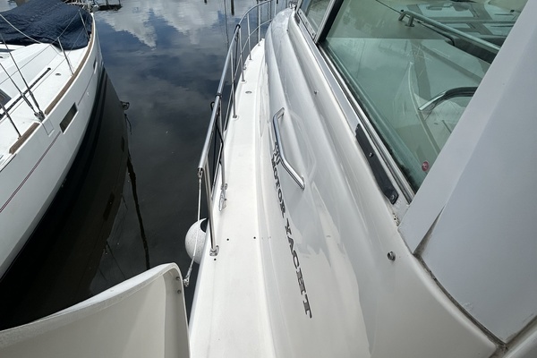 2004 Sea Ray 39
