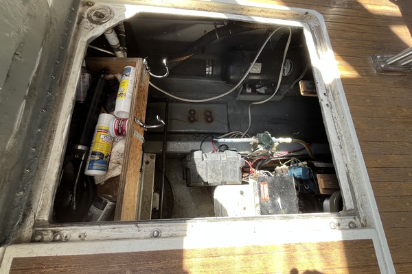 34ft Fiberform Yacht For Sale