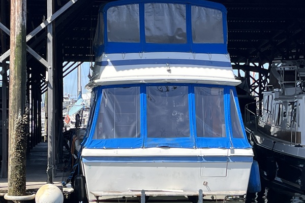 34ft Fiberform Yacht For Sale