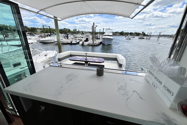 50ft Cruisers Yachts Yacht For Sale