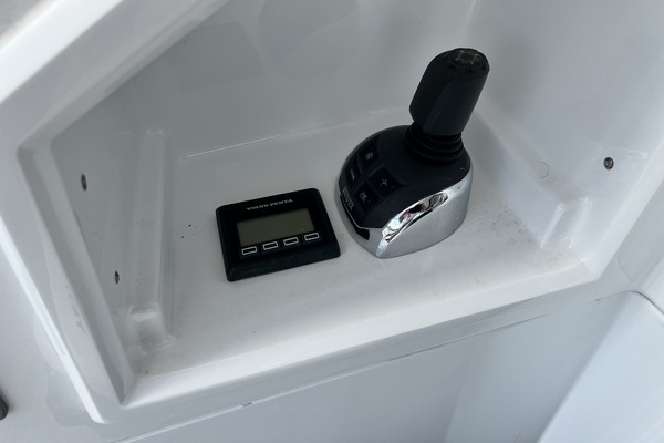 Cruisers Yachts 50 Cantius Yacht For Sale