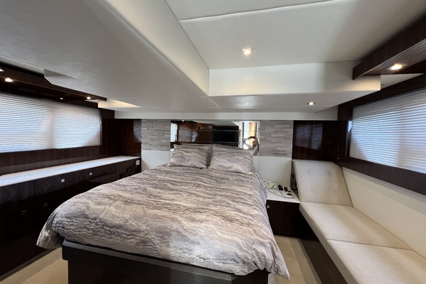 50ft Cruisers Yachts Yacht For Sale
