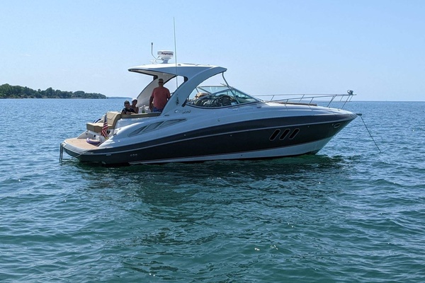 35ft Cruisers Yacht For Sale