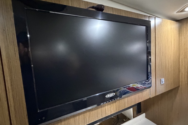 35ft Cruisers Yacht For Sale